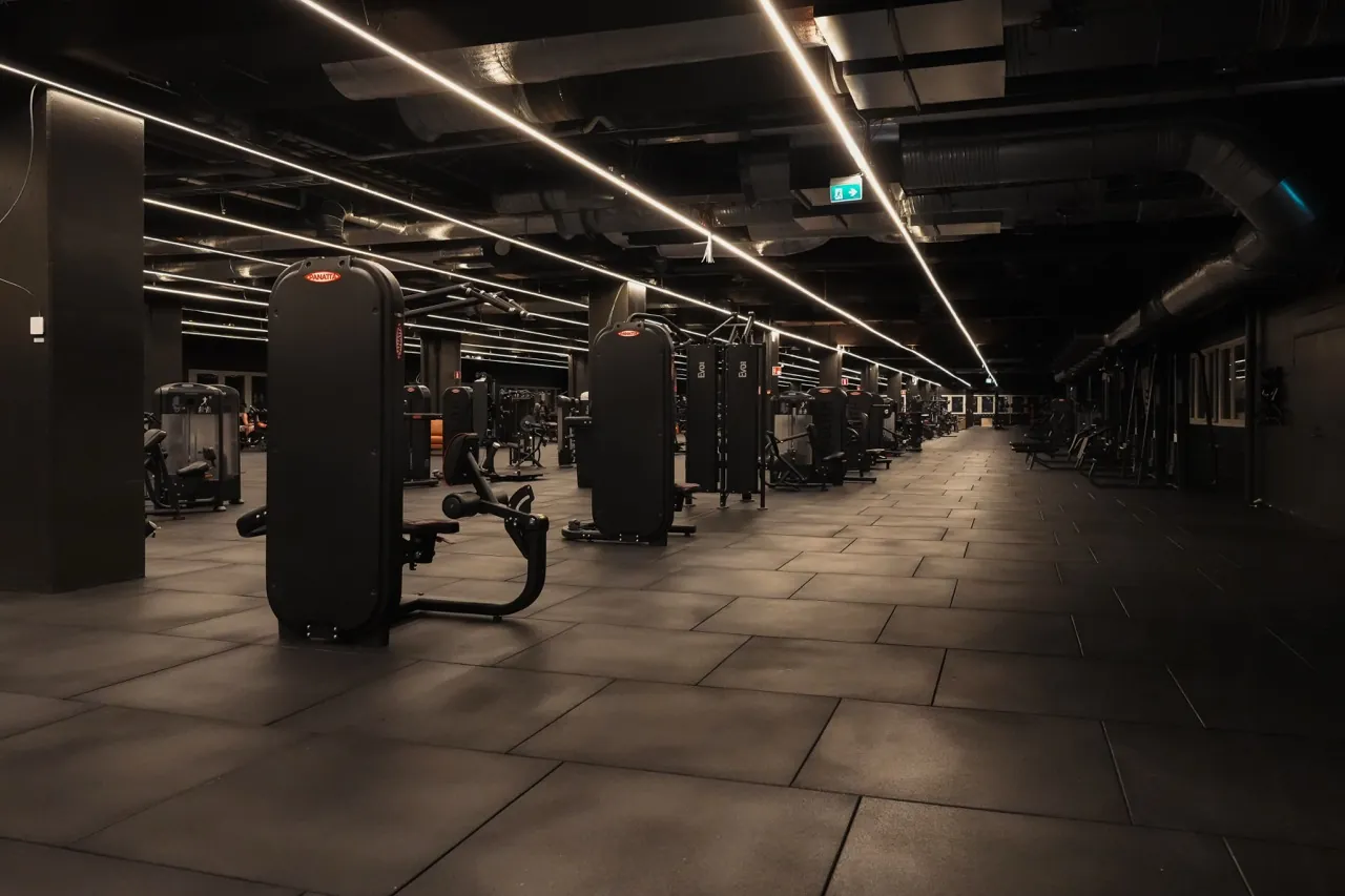 Strength hall overview